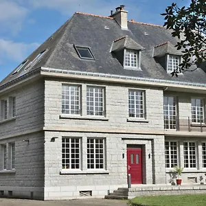  Maison d'hôtes Manoir De Kerguestenen France