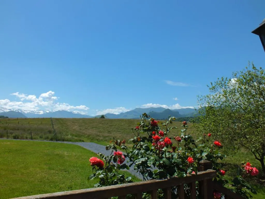 Anousta Bed & Breakfast Loubajac