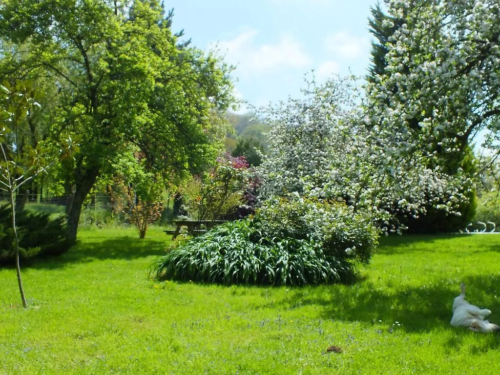Anousta Bed & Breakfast Loubajac France